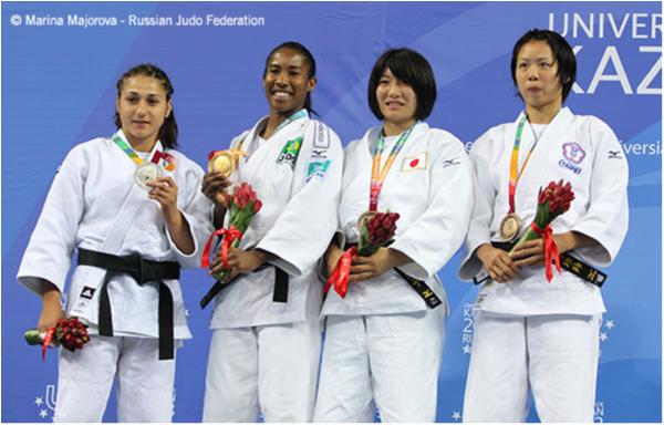 Ketleyn Quadros is gold-awarded in Kazan