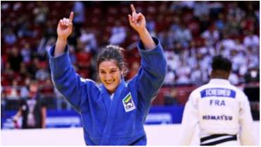 Mayra Aguiar Takes the Lead of the World Ranking in the Half-Heavyweight Category