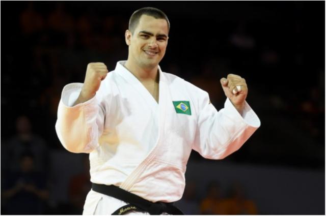 Luciano Correa and David Moura Win the Gold and Brazil Takes the Lead of the Overall Judo Chart in Toronto