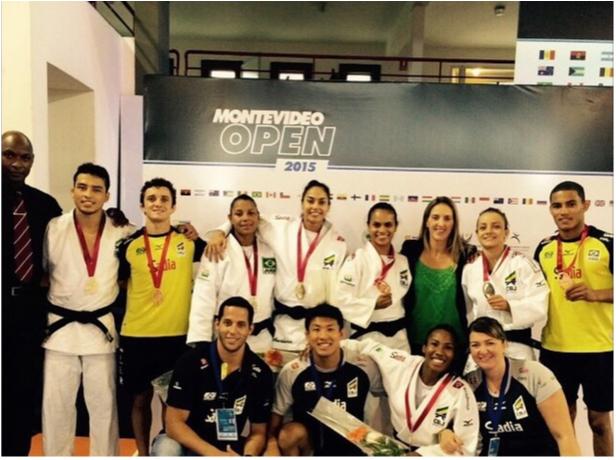 Com domínio no meio-médio feminino, Brasil conquista oito medalhas em Montevidéu