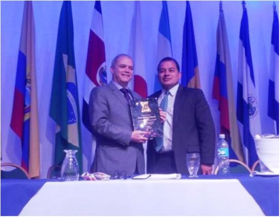 Presidente Paulo Wanderley é homenageado pelo Comitê Olímpico da Costa Rica