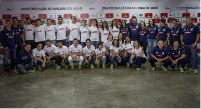 Programação oficial do Brasil no Mundial Astana 2015 começou neste sábado com credenciamento da delegação