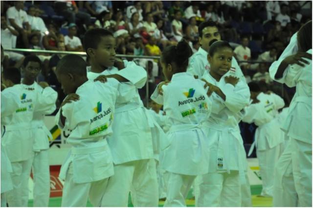 Avança Judô de Lauro de Freitas tem aula inaugural no CPJ