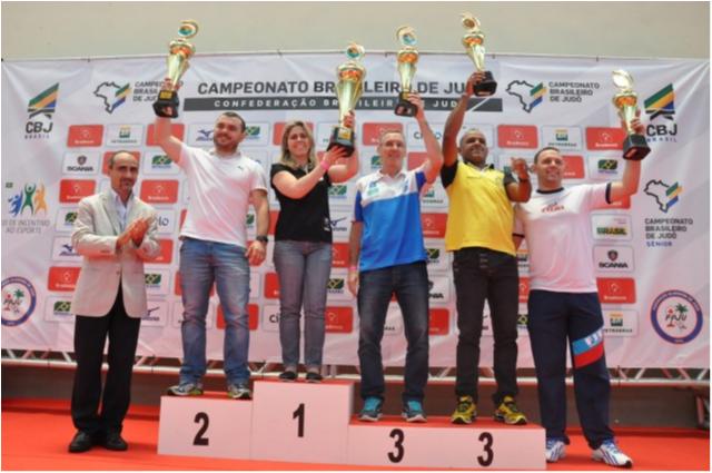 Brasileiro Sênior se encerra com homenagem aos 40 anos da Federação Alagoana de Judô e título de São Paulo
