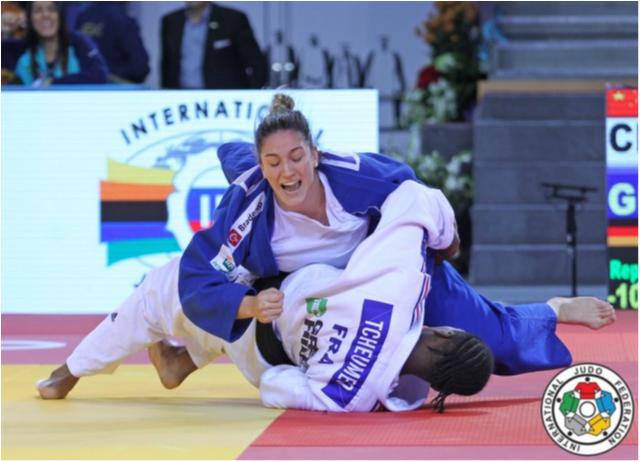 Mayra Aguiar é vice-campeã do Grand Slam de Abu Dhabi e Brasil encerra competição com duas pratas