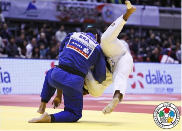 Brasil se despede do Grand Slam de Tóquio com Mayra Aguiar e David Moura em sétimo