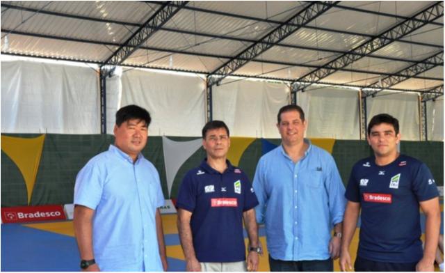 Presidente e diretor técnico da FPJudo visitam Treinamento de Campo