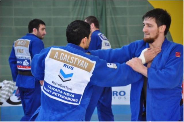 Seleção russa faz primeiro treino no TC de Pindamonhangaba