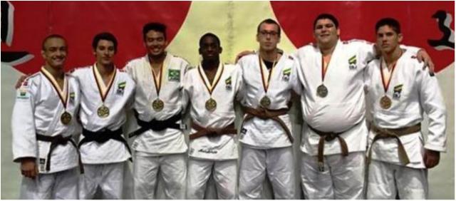 Equipe Sub 18 masculina conquista sete medalhas em competição na Alemanha