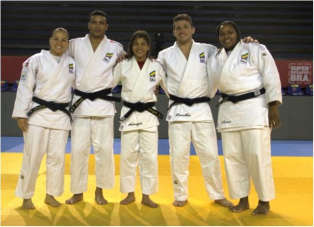 Definida a ordem das lutas do SuperDesafio BRA Brasil e Mongólia