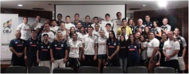 Palestra do campeão olímpico Emanuel Rêgo encerra atividades do terceiro treinamento da seleção em 2016 