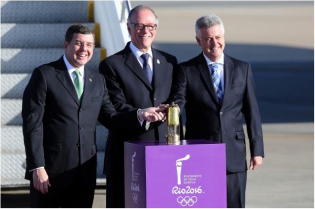 Chama Olímpica Rio 2016 chega ao Brasil para revezamento