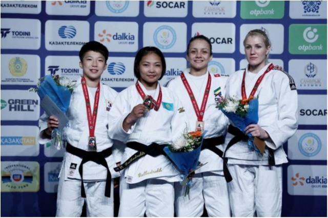 Brasil estreia em Almaty com bronze de Nathália Brígida