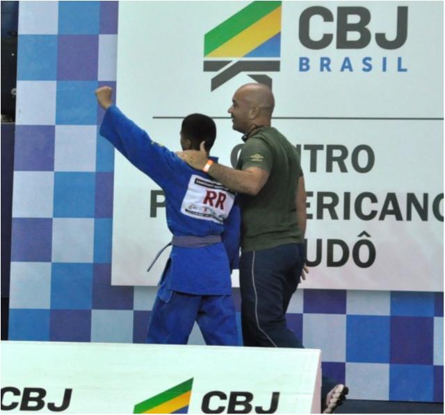 Em dia de surpresas, Brasileiro Sub 18 tem 17 Federações no pódio e seis delas com ouro