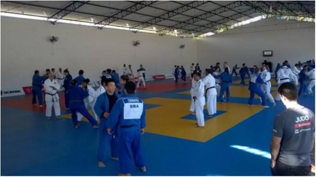 Seleção olímpica inicia treinamento de campo em Pindamonhangaba