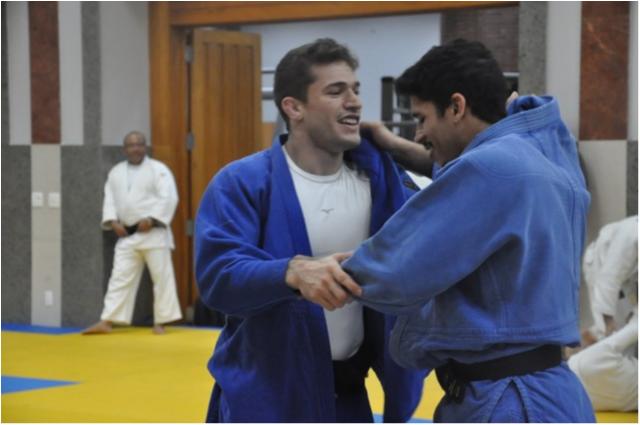 Mais quatro judocas chegam à concentração em Mangaratiba