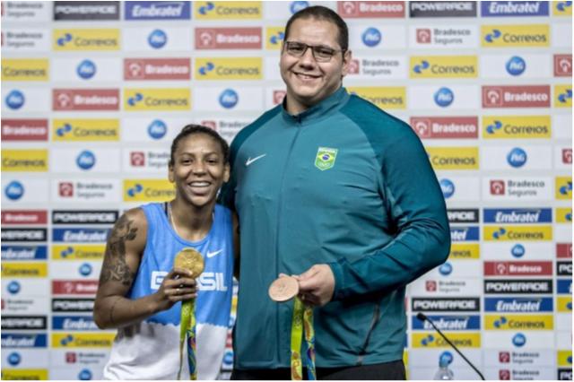 Baby e Rafaela conduzirão Tocha Paralímpica Rio 2016