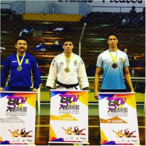 Pela 2ª divisão dos Jogos Abertos do Interior, atletas de seleção também se destacam