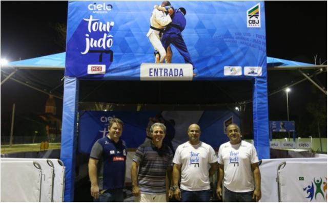 Com presença do presidente Danys Queiroz, Arena do Tour do Judô é montada em Teresina