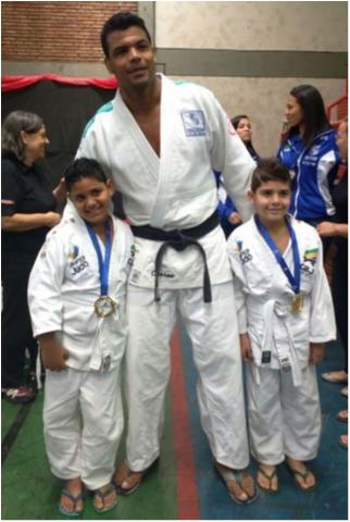 Núcleo do Avança Judô em Minas Gerais promove troca de faixas