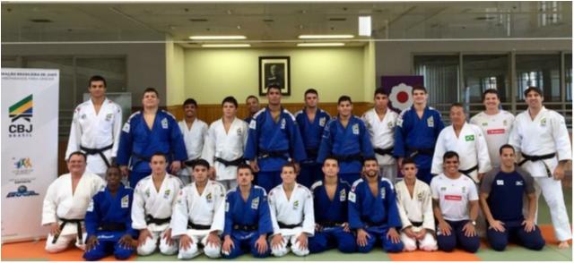 Brasileiros finalizam treinamento de campo no Japão