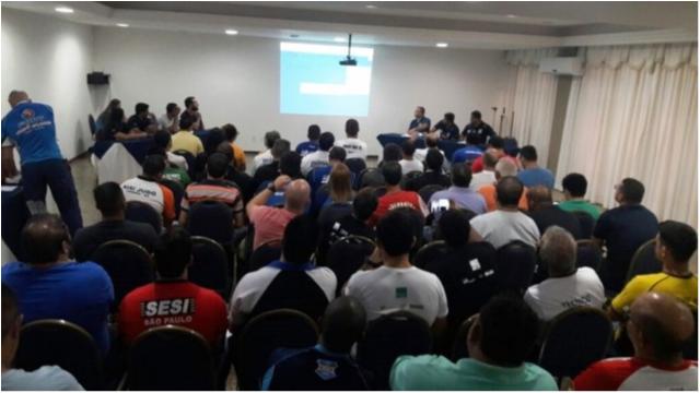 Com fim do credenciamento e sorteio, programação do Meeting Sub 18 é alterada