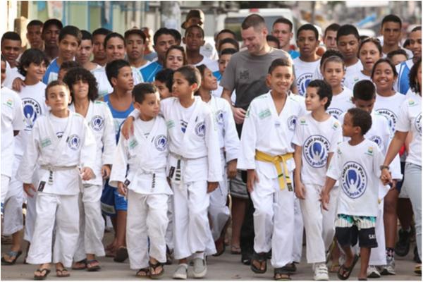Luta Pela Paz realiza curso de capacitação para Educadores Esportivos Sociais