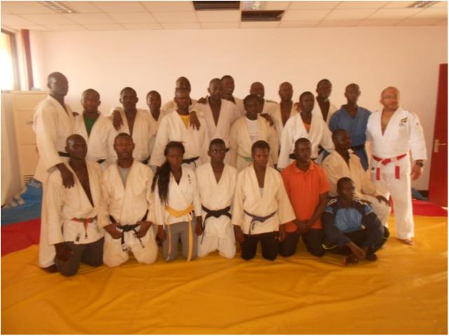 COI promove seminários de judô na Guiné Bissau e na Colômbia em parceria com a CBJ