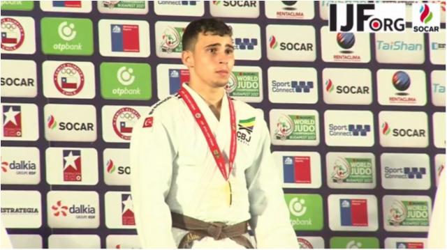 Aldi Oliveira é campeão mundial Juvenil, e Amanda Arraes conquista o bronze