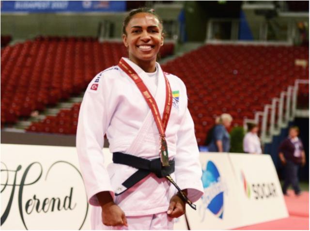 Érika Miranda derrota campeã olímpica e conquista o bronze no Mundial de Budapeste