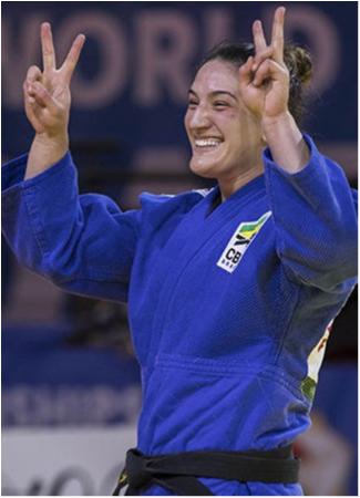 Mayra Aguiar é bicampeã mundial em Budapesta