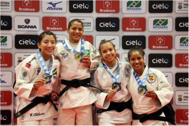 Primeiro dia de Troféu Brasil tem campeãs olímpicas no pódio e lutas de alto nível técnico na Arena Minas Tênis