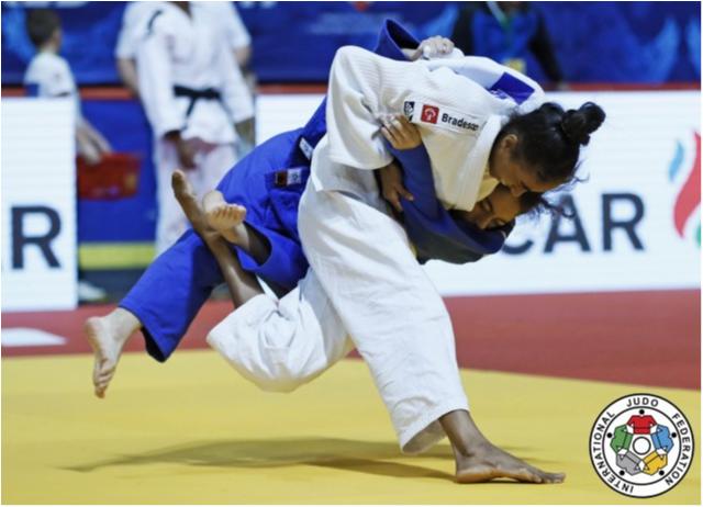 Brasil fecha primeiro dia de Mundial Júnior com quintos lugares de Laura Ferreira e Robson Penna