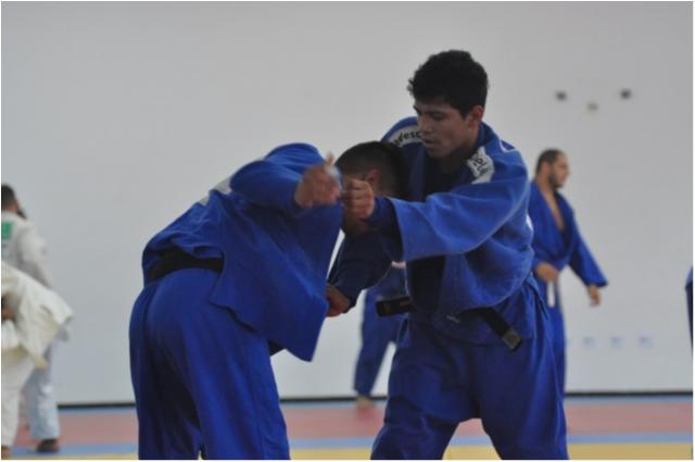 Seleção encerra último treinamento de campo antes dos Grand Slam de Paris e Dusseldorf