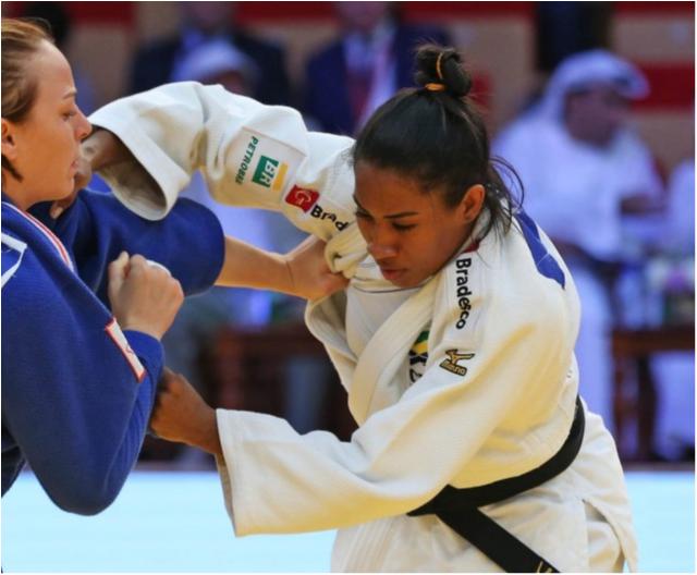 Quinto lugar de Ketleyn Quadros é o melhor resultado do Brasil no segundo dia em Dusseldorf