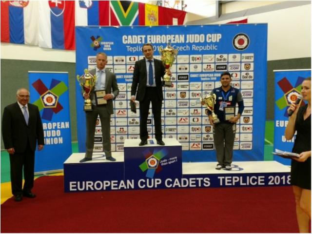 Na República Tcheca, seleção juvenil conquista quatro medalhas e Brasil termina em terceiro no quadro geral