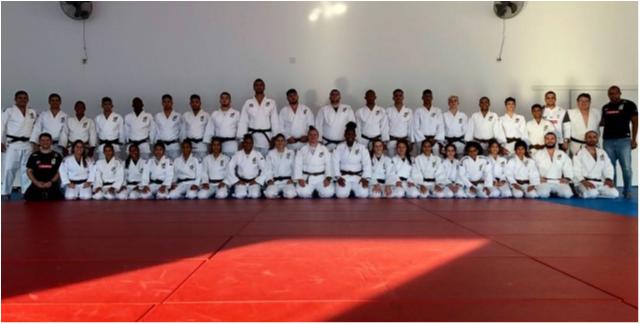 Atletas se apresentam em Pindamonhangaba em concentração para o Pan-Americano Sub-18 e Sub-21