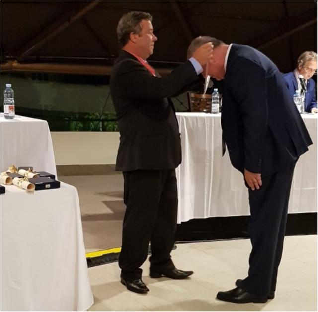 Silvio Acácio Borges recebe homenagem do Clube Paineiras do Morumby