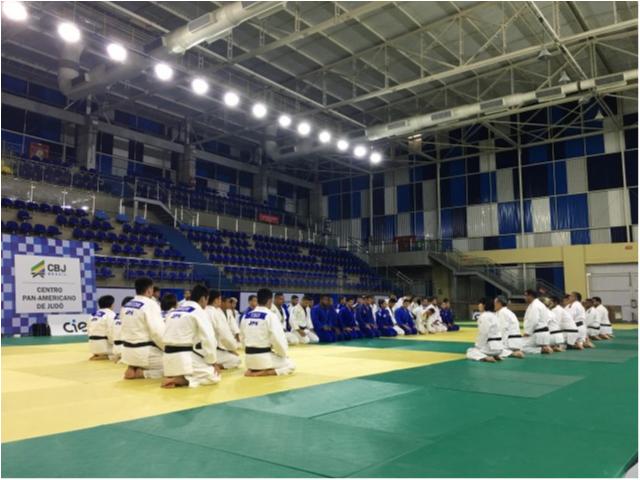 Atletas de sete estados nordestinos participam de treinos com as seleções de Brasil e Japão na Bahia