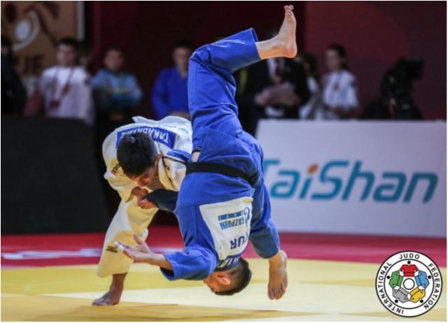 Brasil teve Takabatake (60kg) e Cargnin (66kg) em sétimo no primeiro dia do Grand Slam de Ecaterimburgo