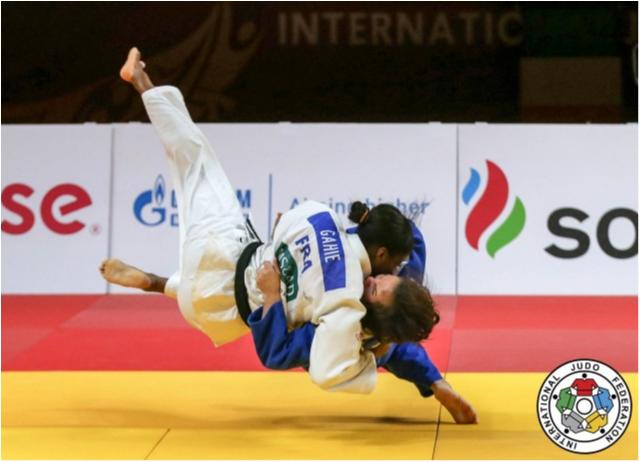 Em campanha com vitórias sobre medalhista olímpica e japonesa, Maria Portela conquista a prata do Grand Slam de Ecaterimburgo