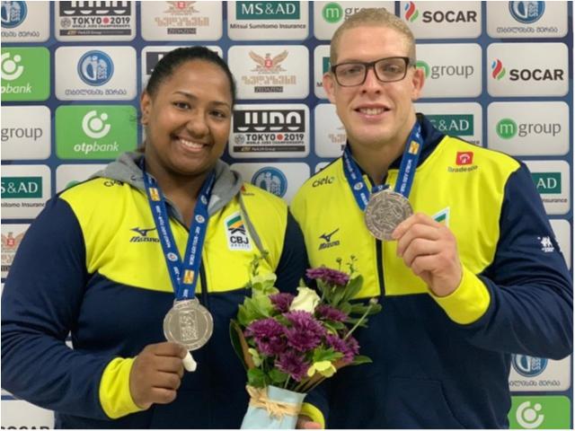 Com pratas de Beatriz Souza e Rafael Buzacarini neste domingo, Brasil traz cinco pódios do Grand Prix da Geórgia