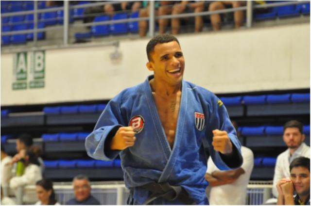 Minas e Pinheiros saem na frente no primeiro dia de CBI Taça Brasil Sub-21