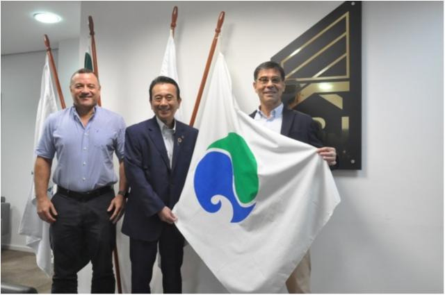 A um ano para Tóquio 2020, prefeito de Hamamatsu visita sede da CBJ e celebra parceria com o judô brasileiro