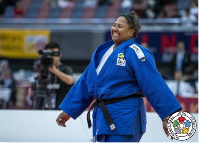 Beatriz Souza vence francesa e conquista a medalha de bronze para o Brasil no Grand Slam de Osaka