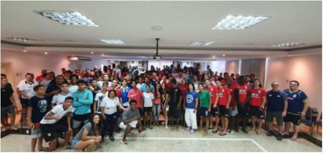 CBJ e COB promovem palestra de educação e prevenção ao doping para atletas que participam do treinamento de campo sub-21