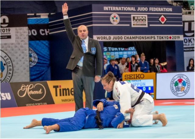 Coordenação Nacional de Arbitragem lança cartilha para árbitros com vocabulário internacional