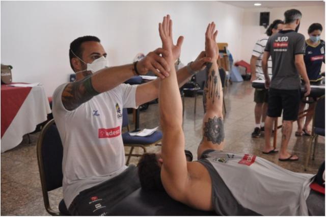 Treinamento da seleção começa, neste domingo, com avaliações e clínica de arbitragem para mais de 60 atletas 