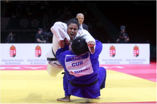 MUNDIAL 2021 - Maria Suelen Altheman: de alma lavada 
