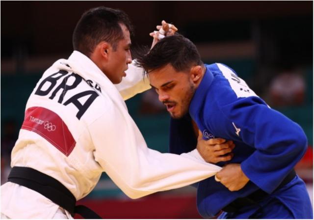 TÓQUIO 2020 - Eduardo Katsuhiro para em francês na primeira rodada e se despede dos Jogos